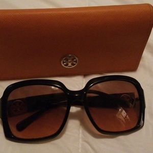 Tory Burch Sunglasses w/case